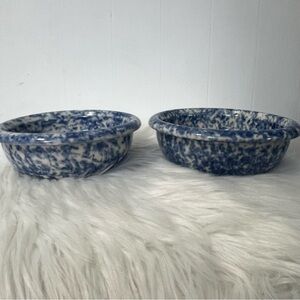 Gerald E. Henn Spongewear Pottery 
Roseville Stoneware Friendship 2 Soup Bowls
